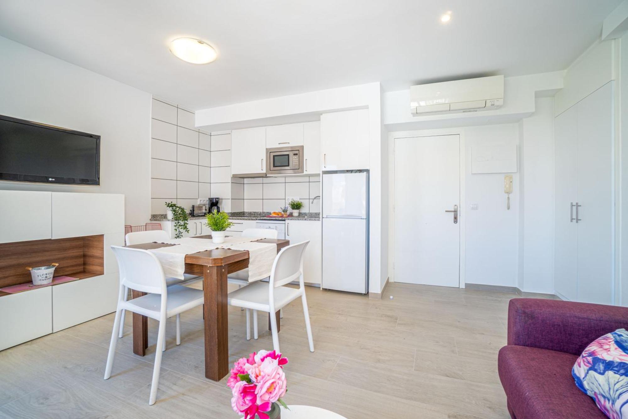 Apart-Rent Apartment Av Rhode 2º 2007 Roses Exterior photo
